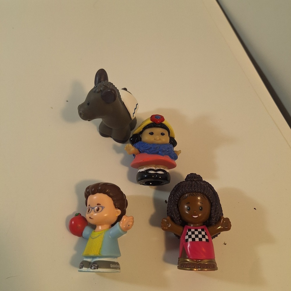 Mattel Little People Fisher-Price Mixed 4 Figure